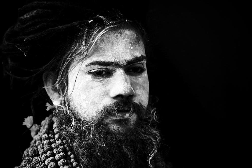 sadhu2