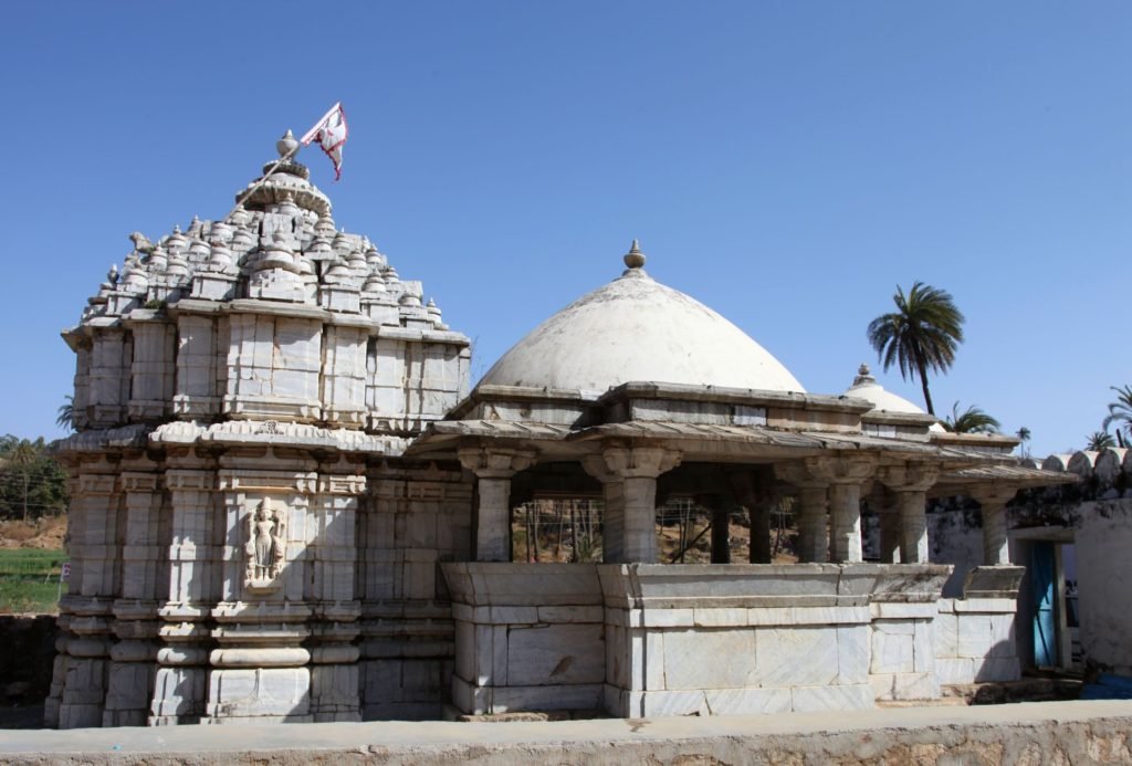 achaleshwar-temple